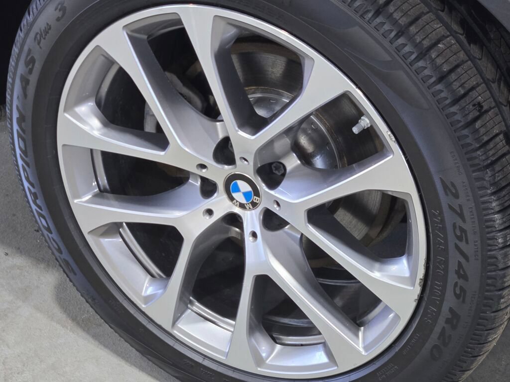Used 2019 BMW X5 xDrive40i w/ Premium Package AWD/4WD image 23