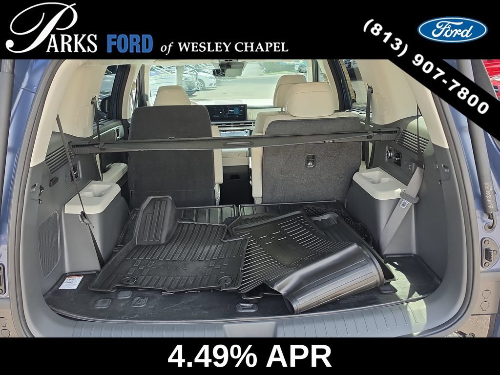 Used 2026 Hyundai Santa Fe Calligraphy FWD image 9