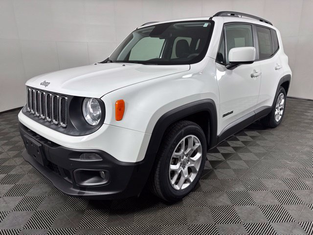 Used 2018 Jeep Renegade Latitude FWD image 8