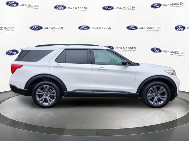 Certified 2023 Ford Explorer XLT w/ Equipment Group 202A AWD/4WD image 6