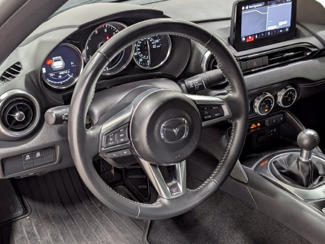 Used 2022 MAZDA MX-5 Miata RF Grand Touring RWD image 8