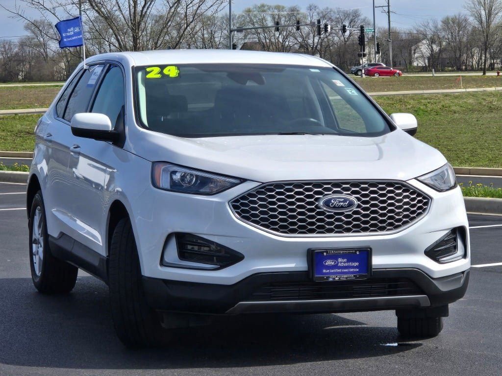 Certified 2024 Ford Edge SEL image 4