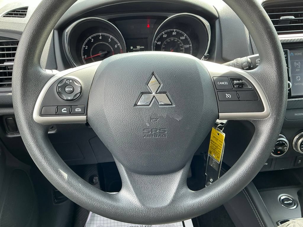 Used 2025 Mitsubishi Outlander Sport ES AWD/4WD image 38