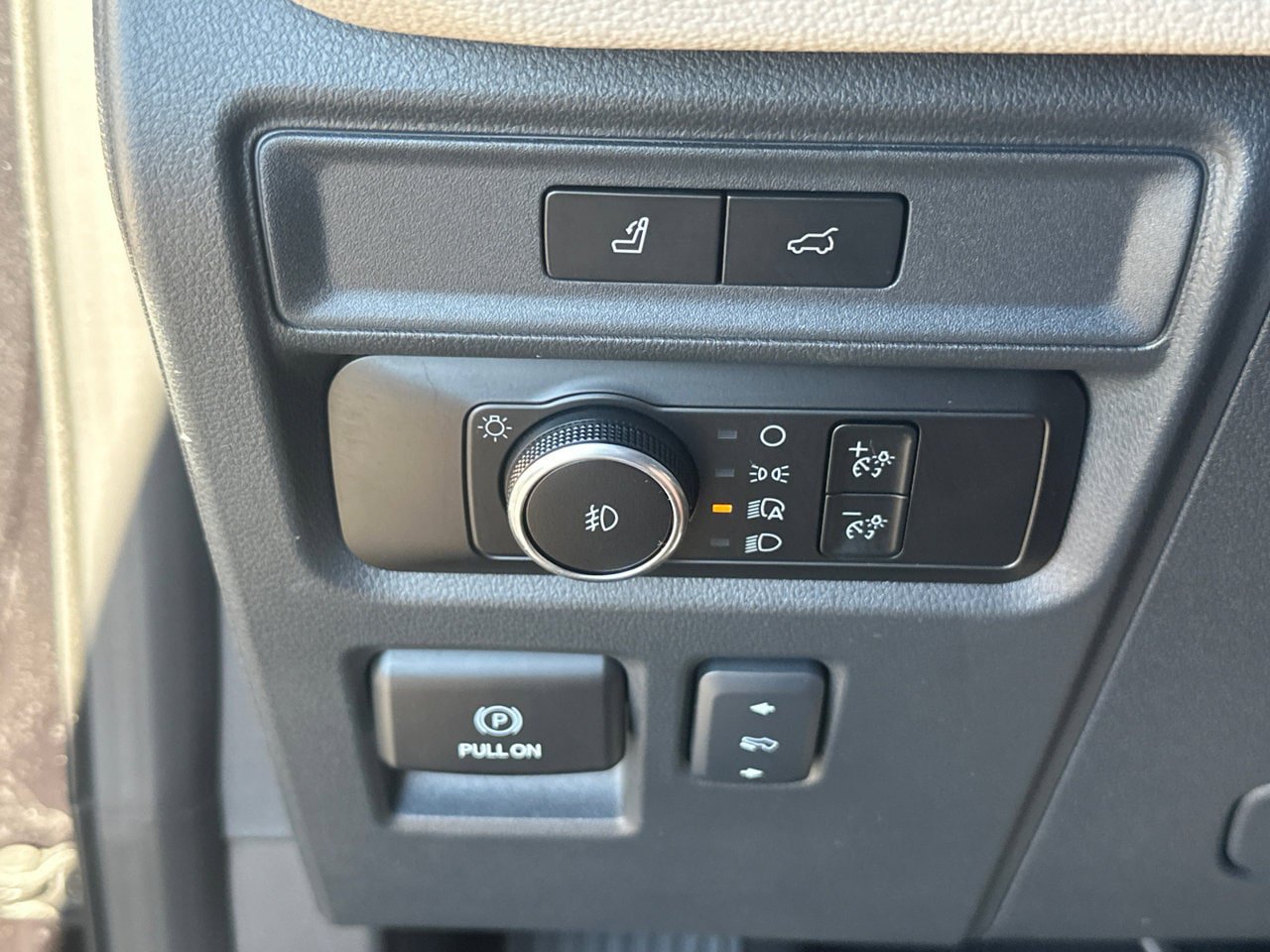Certified 2024 Ford Expedition Max Limited AWD/4WD image 35