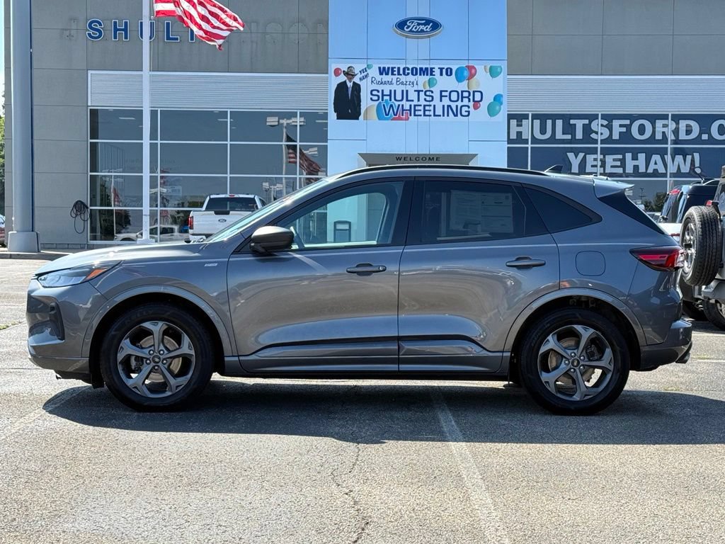 Certified 2024 Ford Escape ST-Line FWD image 2