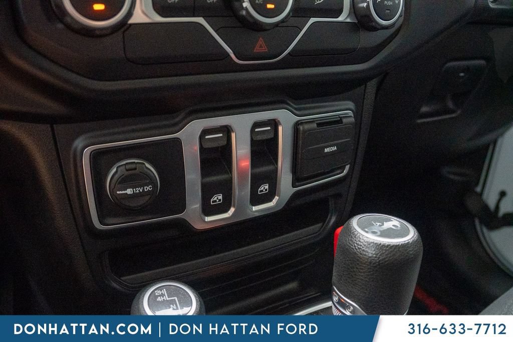 Used 2020 Jeep Wrangler Sport AWD/4WD image 13