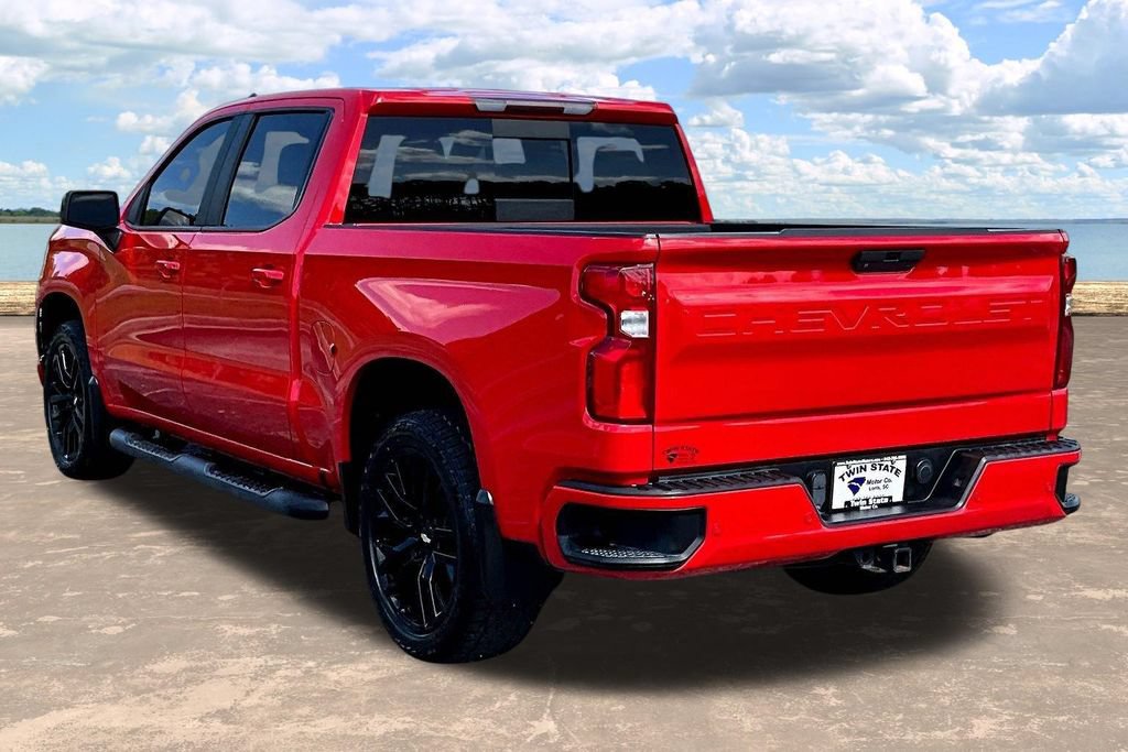 Used 2021 Chevrolet Silverado 1500 RST w/ Convenience Package II AWD/4WD image 5