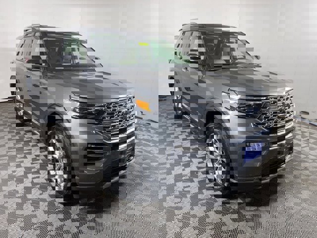 Certified 2023 Ford Explorer Limited w/ Equipment Group 301A image 6