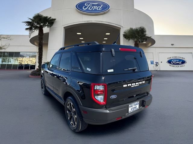 Certified 2022 Ford Bronco Sport Outer Banks w/ Tech Package AWD/4WD image 8