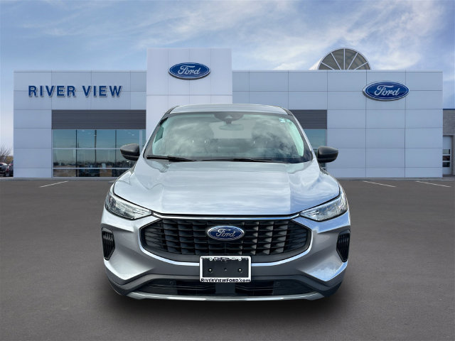 Certified 2024 Ford Escape Active AWD/4WD image 2
