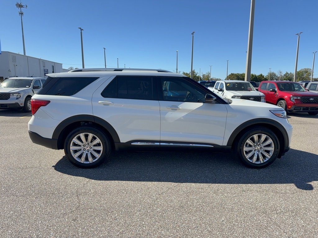 Certified 2023 Ford Explorer Limited w/ Equipment Group 301A image 2
