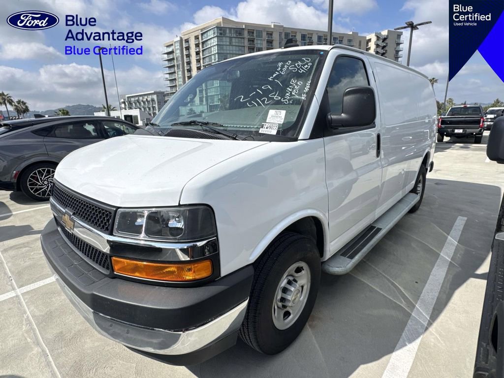 Used 2024 Chevrolet Express 2500 w/ Driver Convenience Package RWD image 11