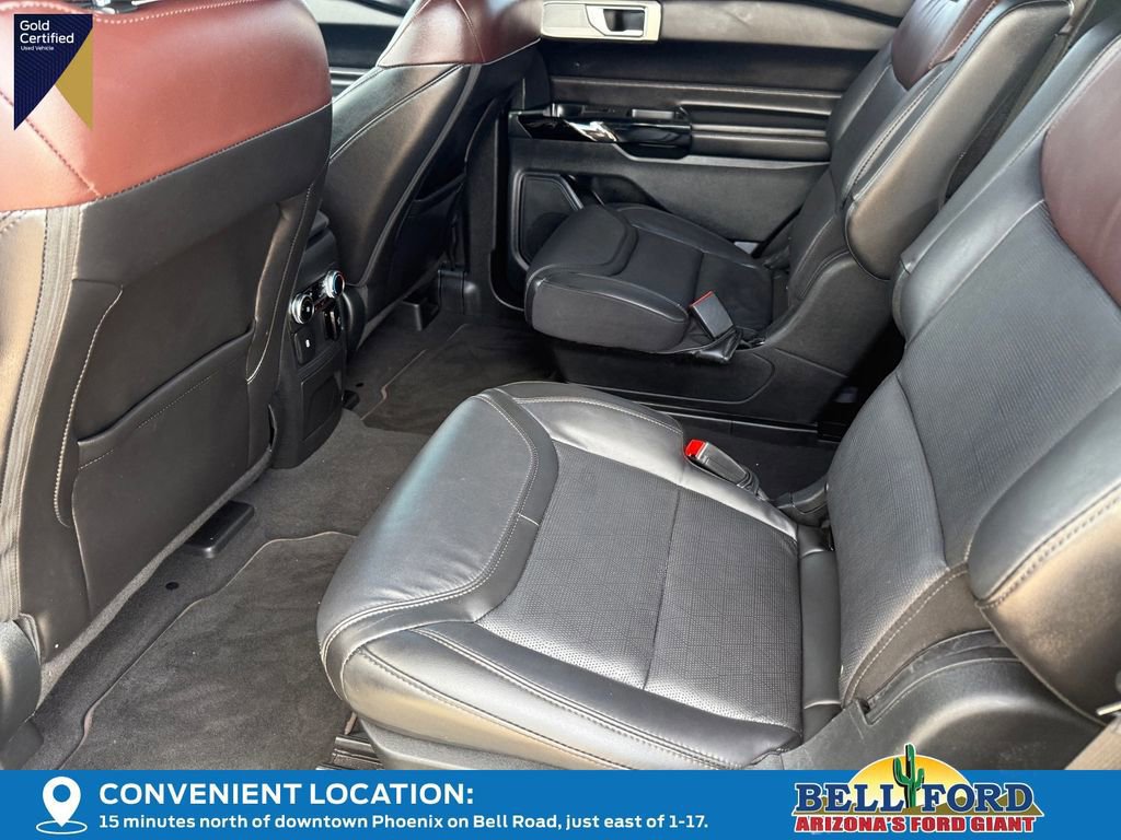 Certified 2023 Ford Explorer Platinum w/ Class IV Trailer Tow Package image 15