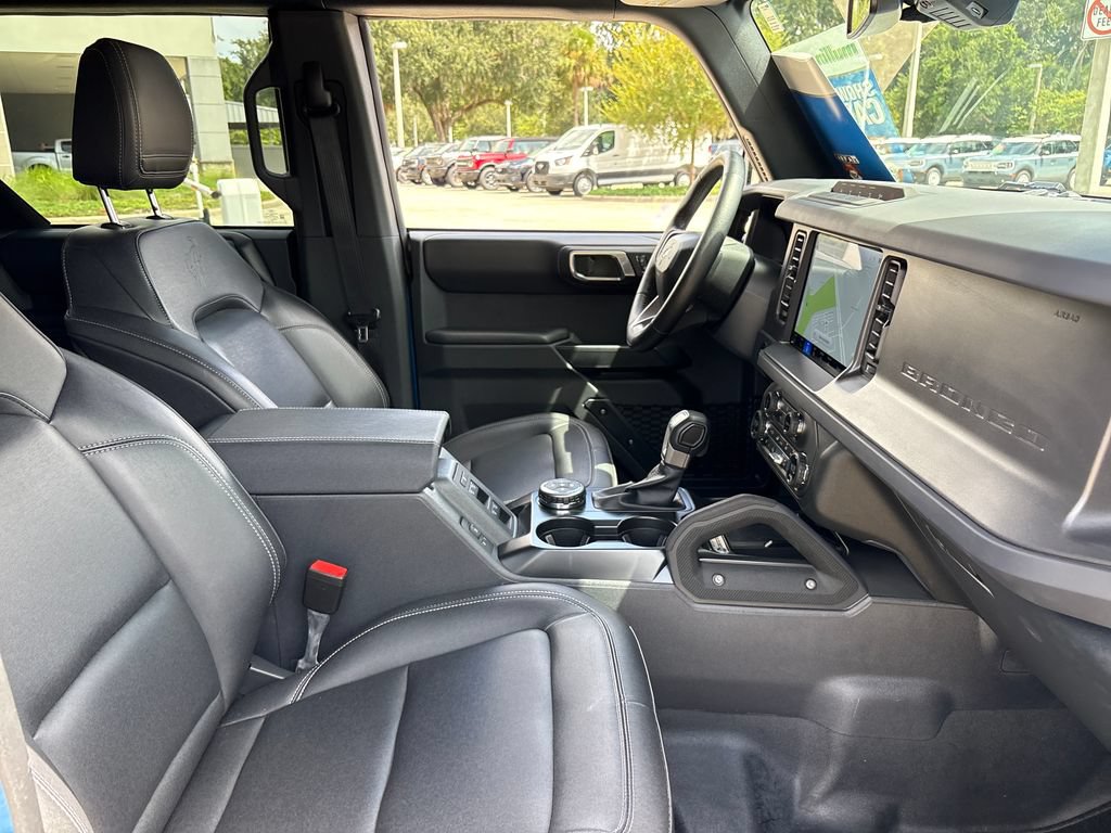 Certified 2025 Ford Bronco Badlands AWD/4WD image 29