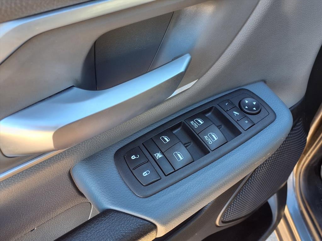 Used 2022 RAM 1500 Big Horn image 23