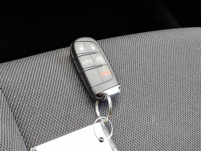 Used 2021 Dodge Charger SXT image 21