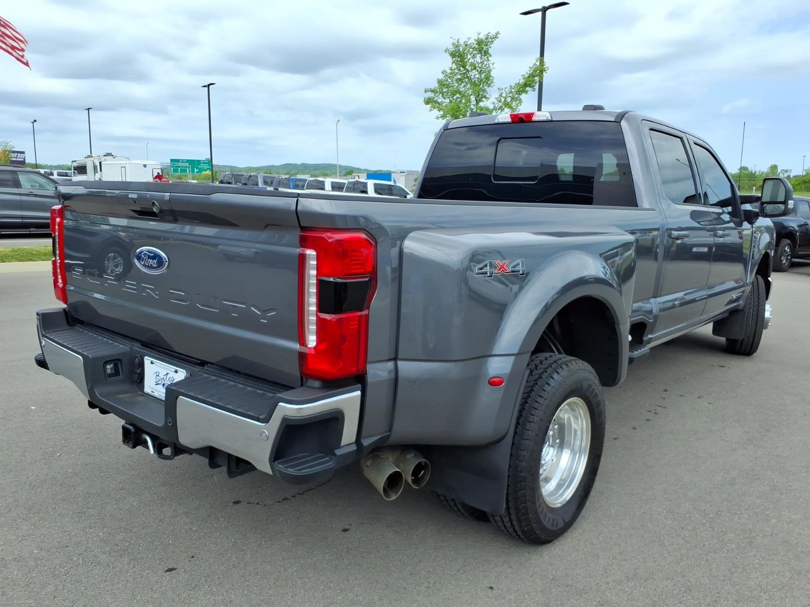 Certified 2024 Ford F350 Lariat w/ Lariat Ultimate Package image 5