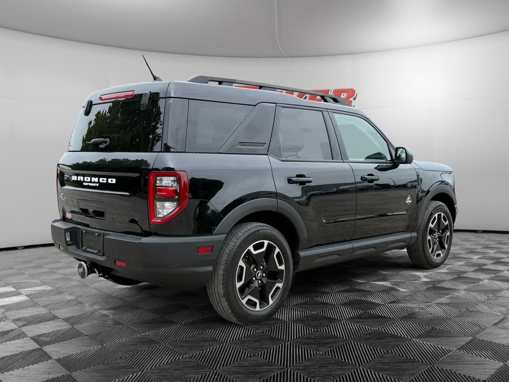 Certified 2023 Ford Bronco Sport Outer Banks w/ Tech Package AWD/4WD image 5