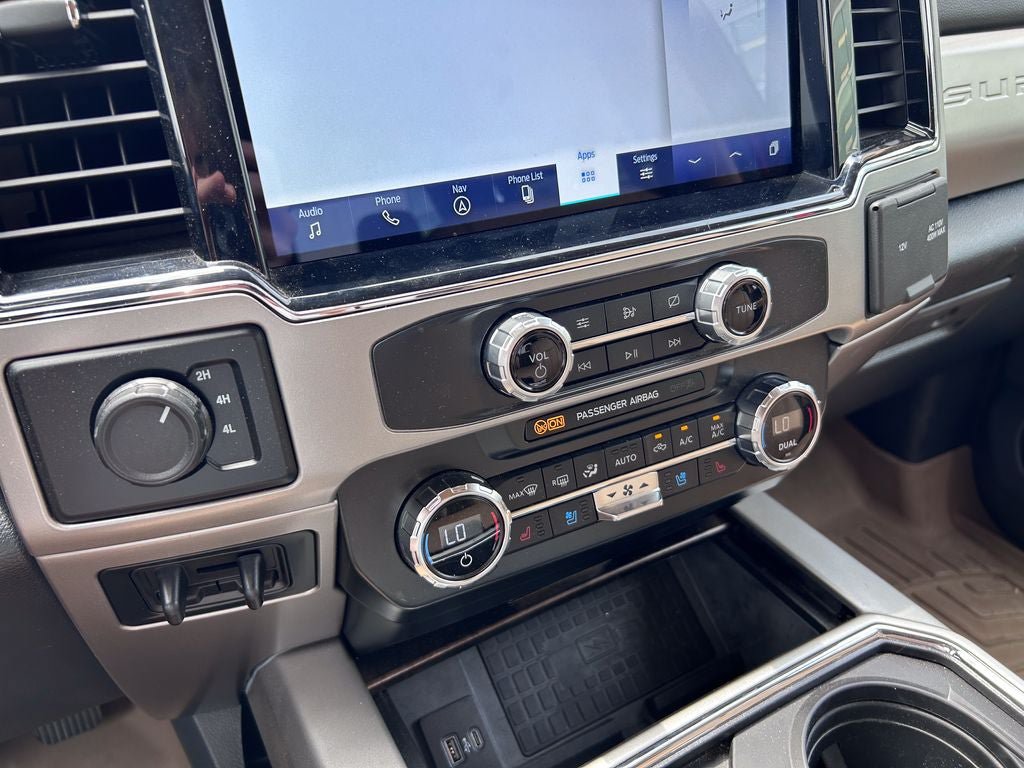 Certified 2022 Ford F350 Lariat w/ Lariat Ultimate Package AWD/4WD image 26