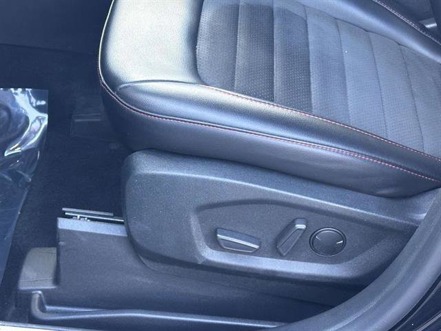 Certified 2022 Ford Edge ST-Line image 15