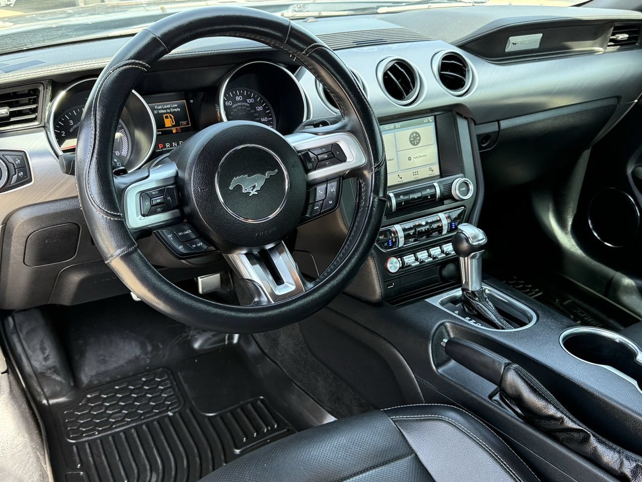 Certified 2018 Ford Mustang Premium RWD image 10