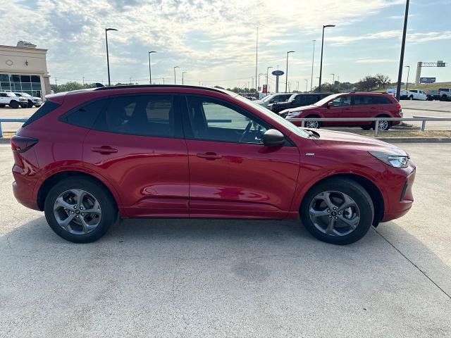 Certified 2024 Ford Escape ST-Line w/ Tech Pack #1 FWD image 17