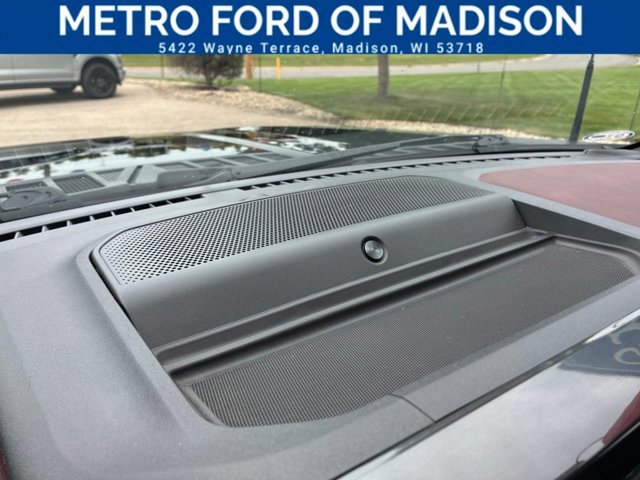 Certified 2022 Ford F150 Lariat w/ Equipment Group 502A High AWD/4WD image 33