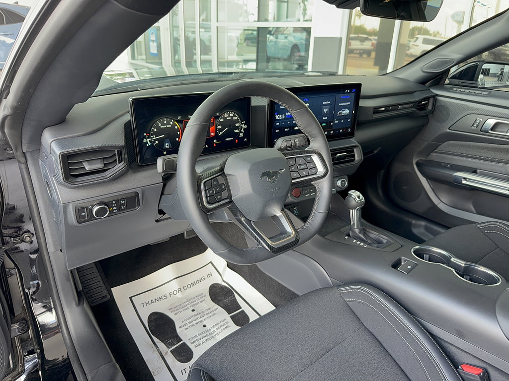 Certified 2024 Ford Mustang Coupe RWD image 11