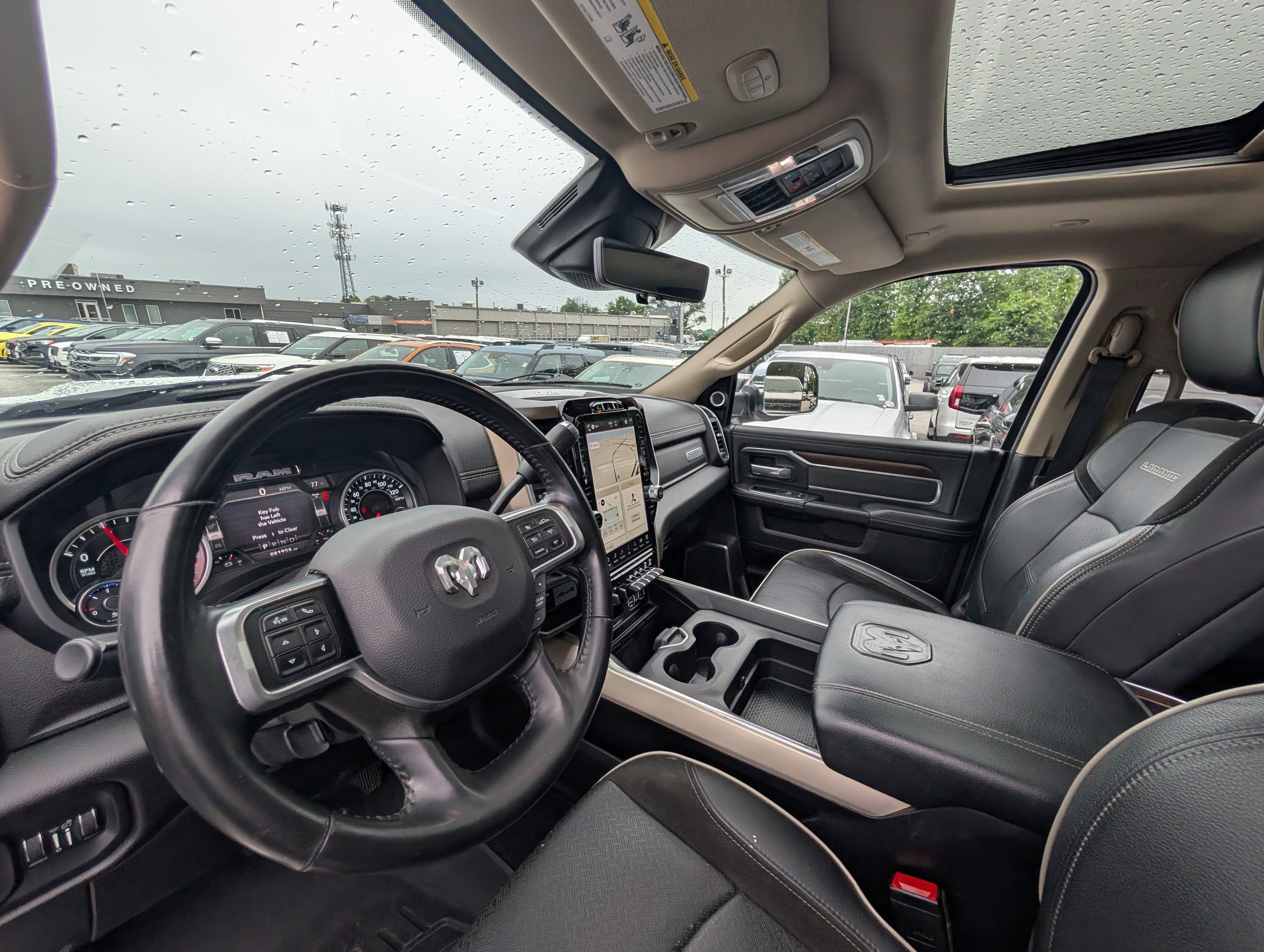 Used 2022 RAM 2500 Laramie AWD/4WD image 17