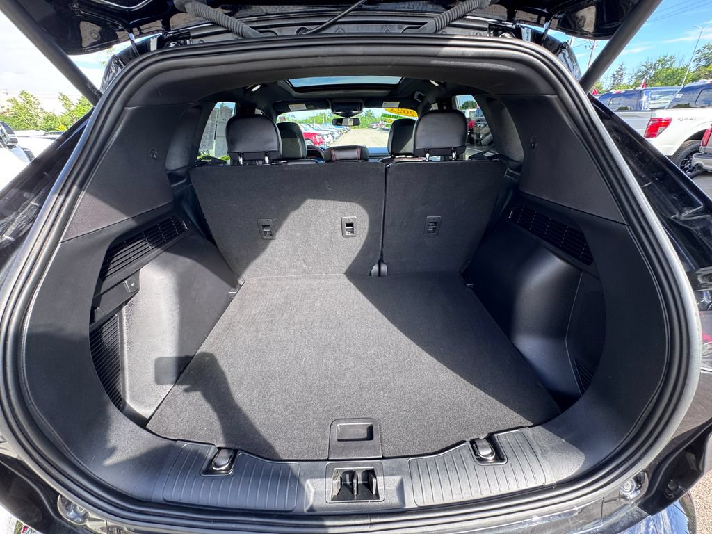 Certified 2023 Ford Escape ST-Line Elite w/ Premium Technology Package AWD/4WD image 23