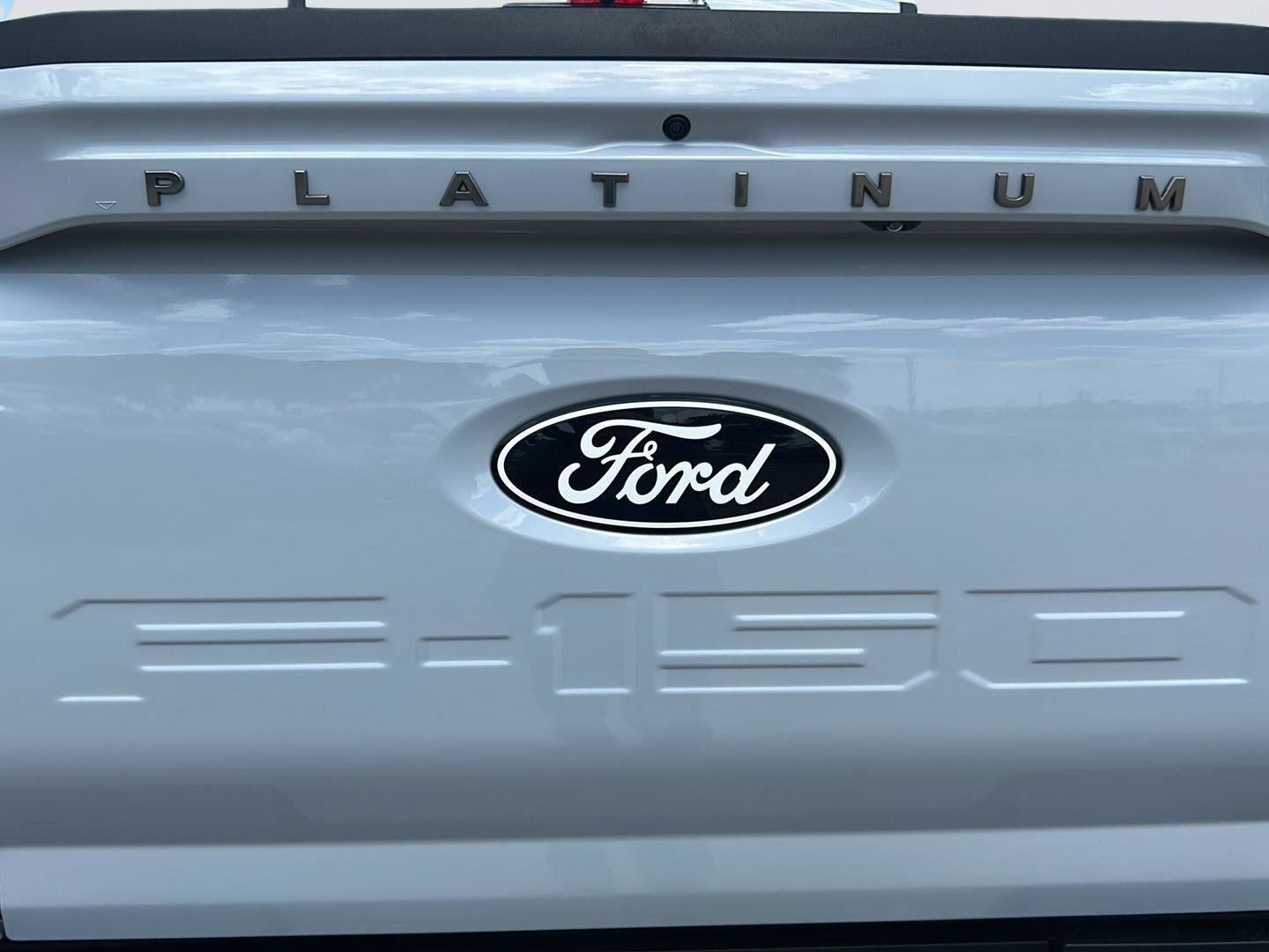 Certified 2025 Ford F150 Platinum w/ FX4 Off-Road Package AWD/4WD image 36