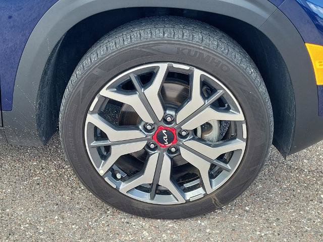 Used 2023 Kia Seltos SX AWD/4WD image 7