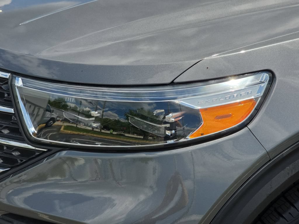 Certified 2023 Ford Explorer XLT AWD/4WD image 28