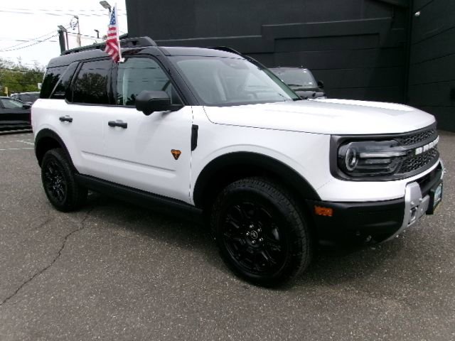 Certified 2025 Ford Bronco Sport Badlands AWD/4WD image 3