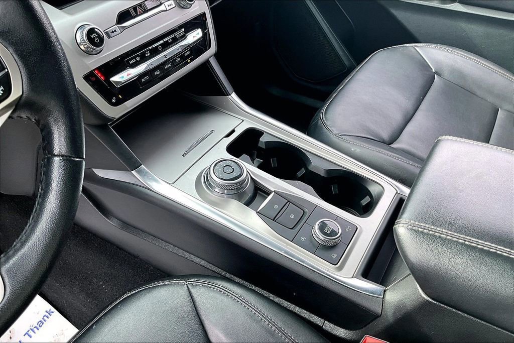 Certified 2023 Ford Explorer XLT w/ Equipment Group 202A image 14