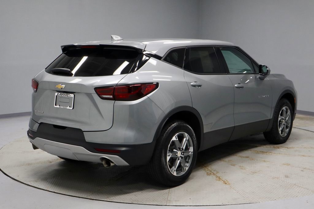 Used 2023 Chevrolet Blazer LT image 5