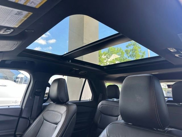 Certified 2020 Ford Explorer Limited RWD image 18