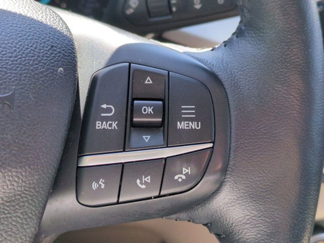 Certified 2020 Ford Escape SEL FWD image 18