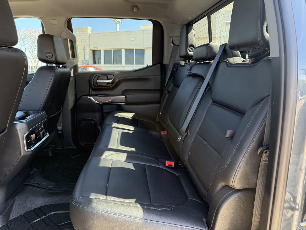 Used 2019 Chevrolet Silverado 1500 LTZ w/ LTZ Texas Edition image 25