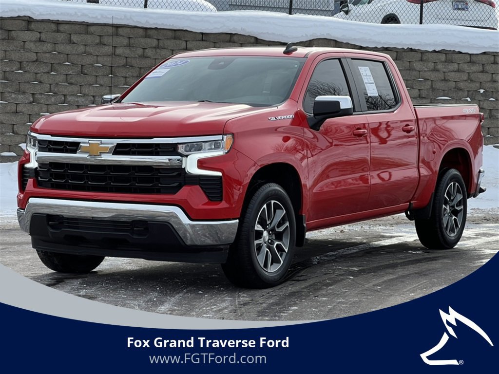 Used 2024 Chevrolet Silverado 1500 LT image 6