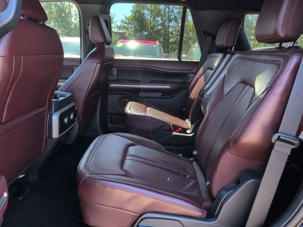 Certified 2023 Ford Expedition Limited image 11