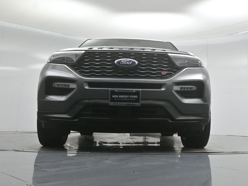 Certified 2021 Ford Explorer ST w/ Equipment Group 401A AWD/4WD image 42