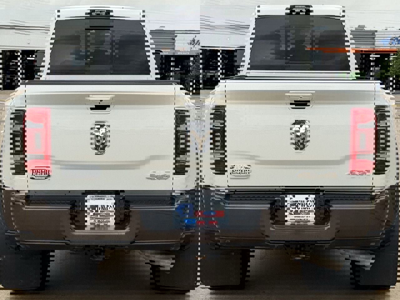 Used 2024 RAM 3500 Limited w/ Safety Group AWD/4WD image 5