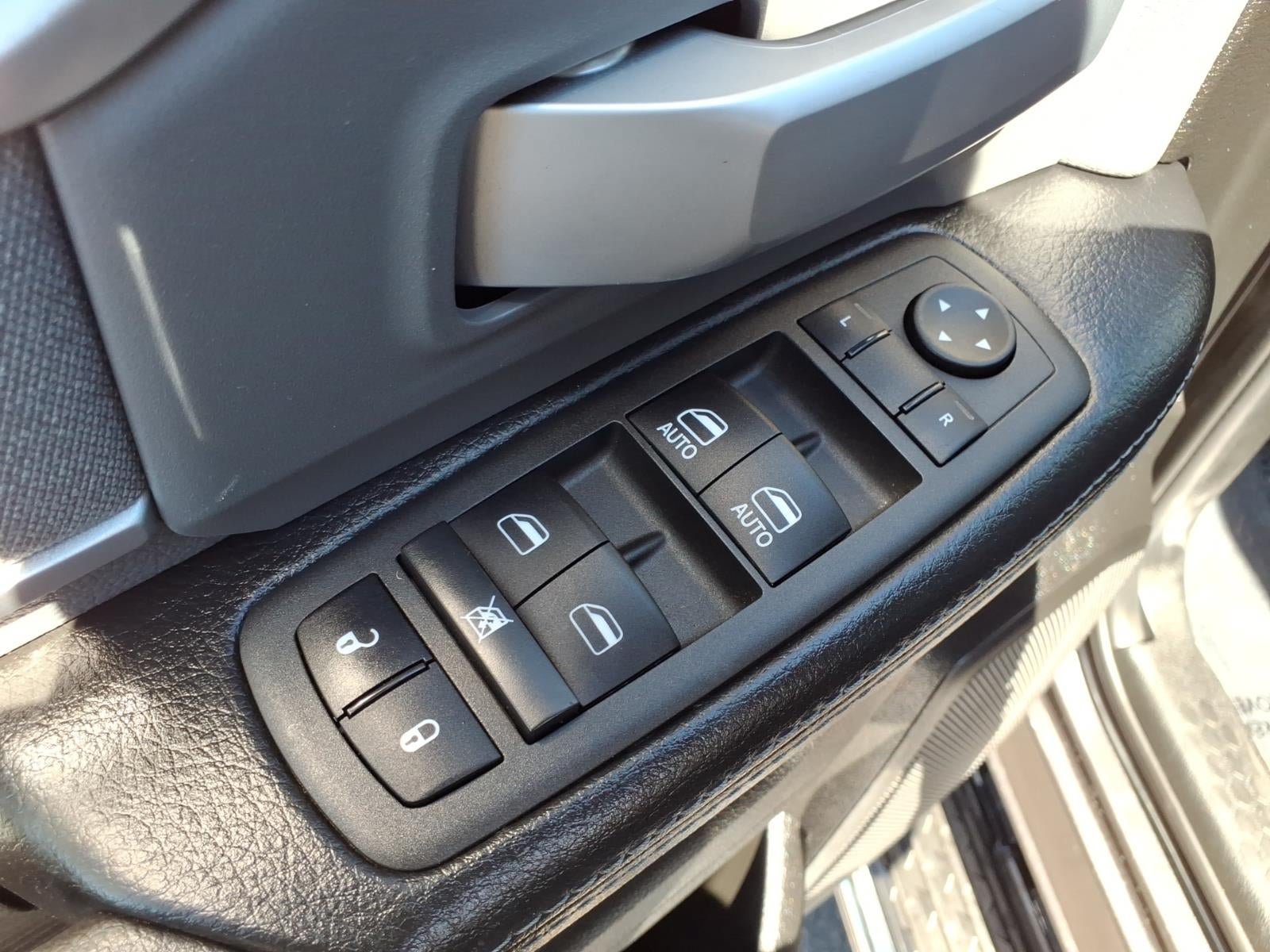 Used 2022 RAM 2500 Big Horn w/ Safety Group B AWD/4WD image 21