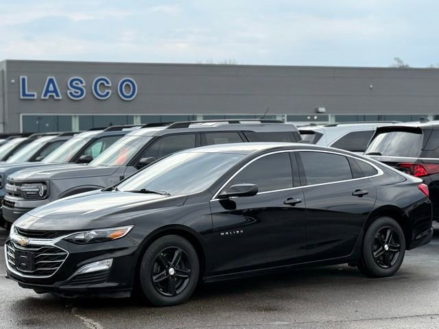 Used 2025 Chevrolet Malibu LS