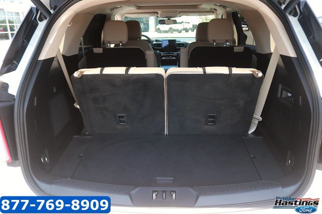 Certified 2021 Ford Explorer Limited w/ Hybrid Equipment Group 310A AWD/4WD image 16
