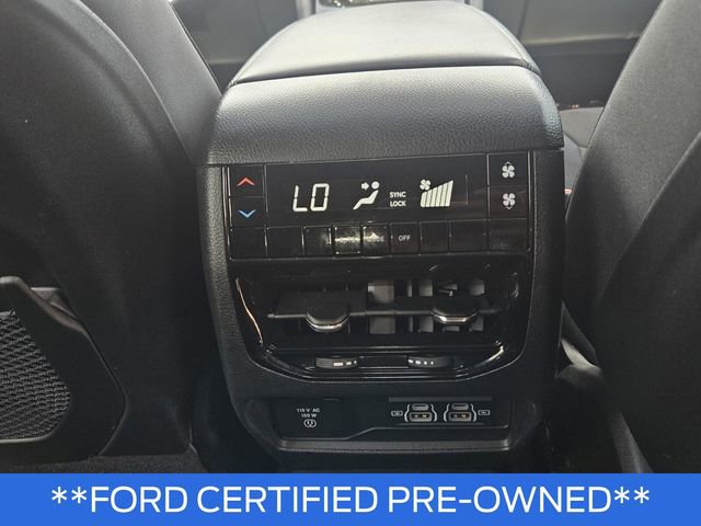 Used 2025 Jeep Grand Cherokee L Altitude RWD image 16