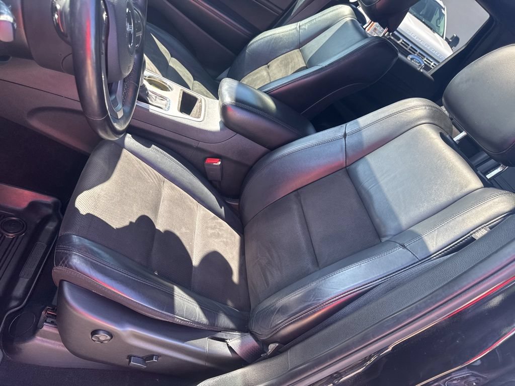 Used 2019 Jeep Grand Cherokee Altitude AWD/4WD image 13