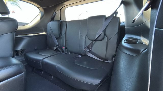 Used 2023 Nissan Armada SL w/ Midnight Edition Package AWD/4WD image 17
