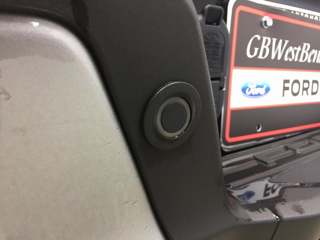 Certified 2023 Ford F150 Lightning Lariat AWD/4WD image 16